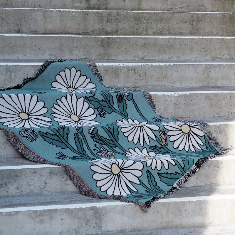 DAISY FLOWERS wall tapestry